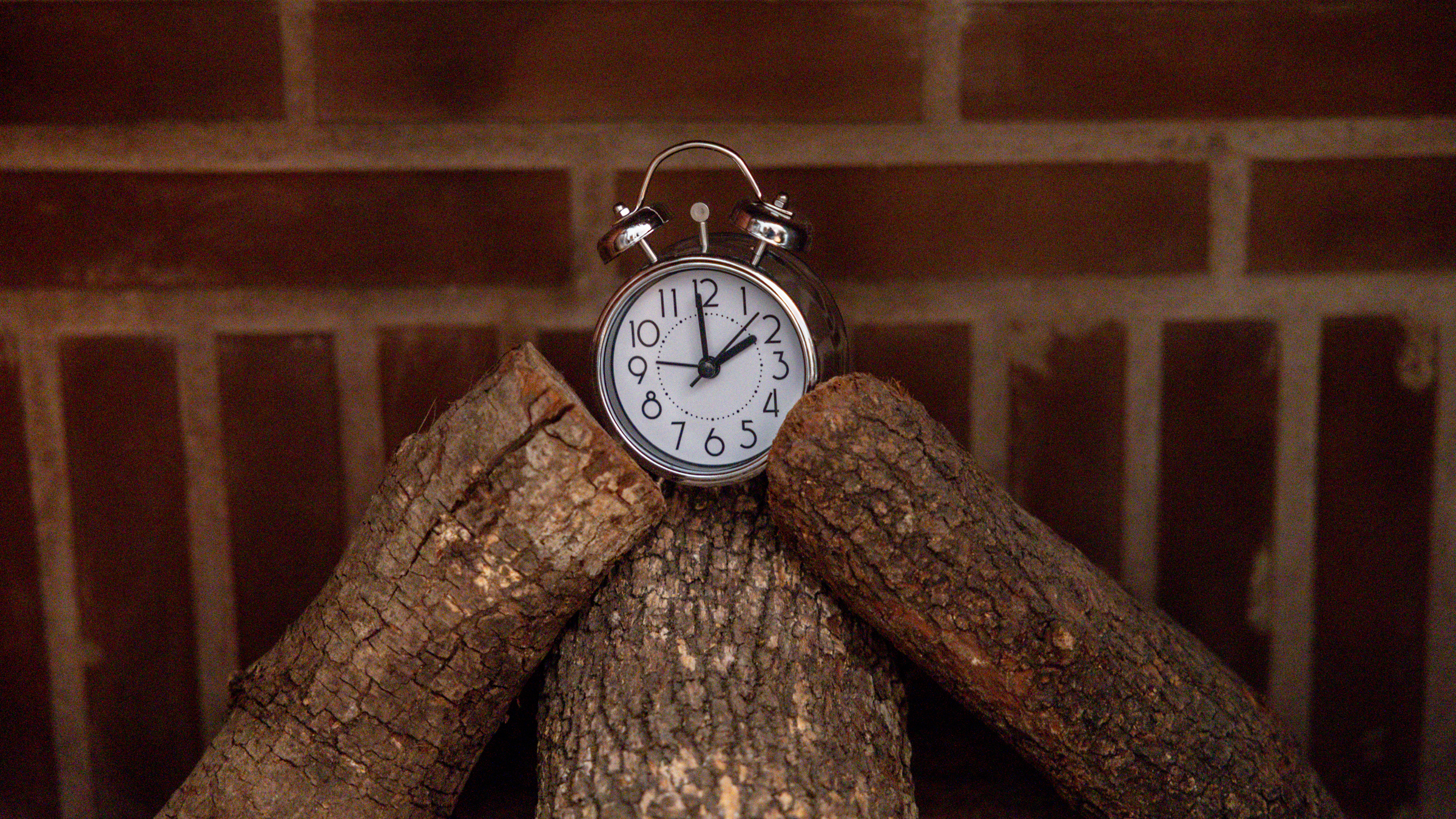 The time changes this weekend: Why we still have to 'fall back' — Media Community news